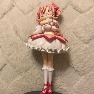 Madoka Kaname Figure